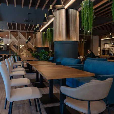 Mraz - Zlatni Javor アパート